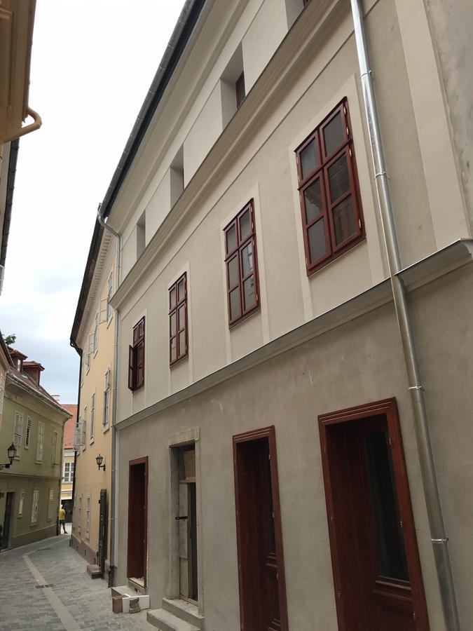 Foter Rezidencia Apartment Gyor Exterior photo