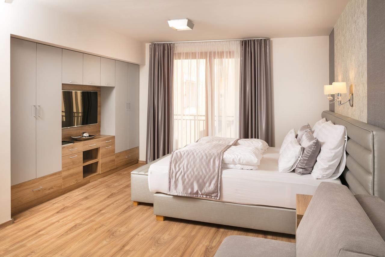 Foter Rezidencia Apartment Gyor Exterior photo